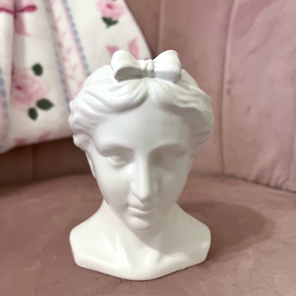 Small white Head planter lady vase vintage style bow pony tail